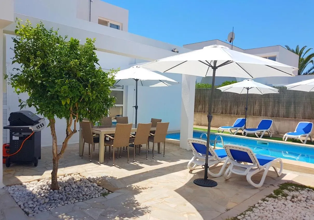 Ferienhaus In Can Picafort, Nahe Playa De Muro, 4 X Schlafzimmer Mit Bad