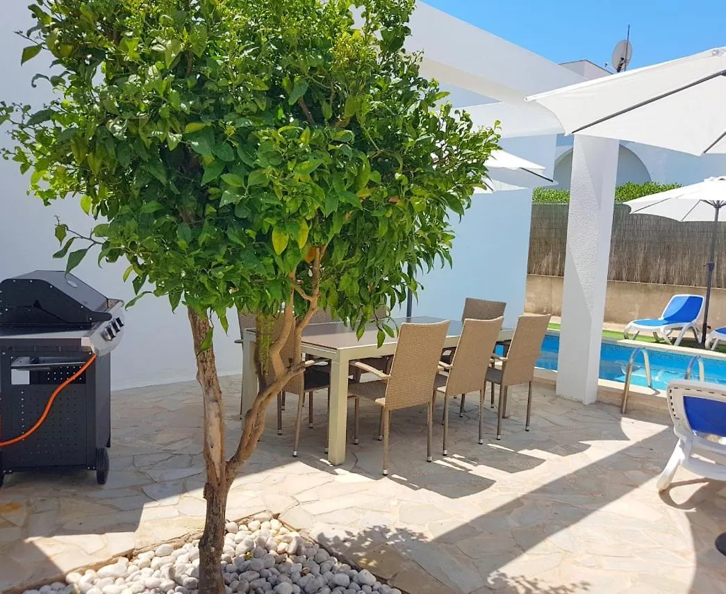 Dom wakacyjny Ferienhaus In Can Picafort, Nahe Playa De Muro, 4 X Schlafzimmer Mit Bad Hiszpania